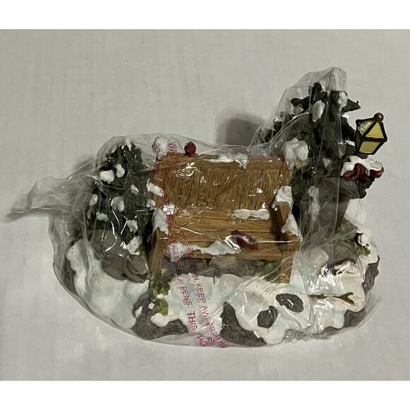 Department 56 Mill Creek Park Bench 52654 Trees Lamppost Cardinals Boxed - Picture 1 of 9